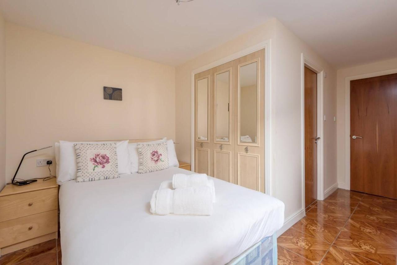Joivy Old Town Apartment With Parking Close To Royal Mile Edimburgo Esterno foto