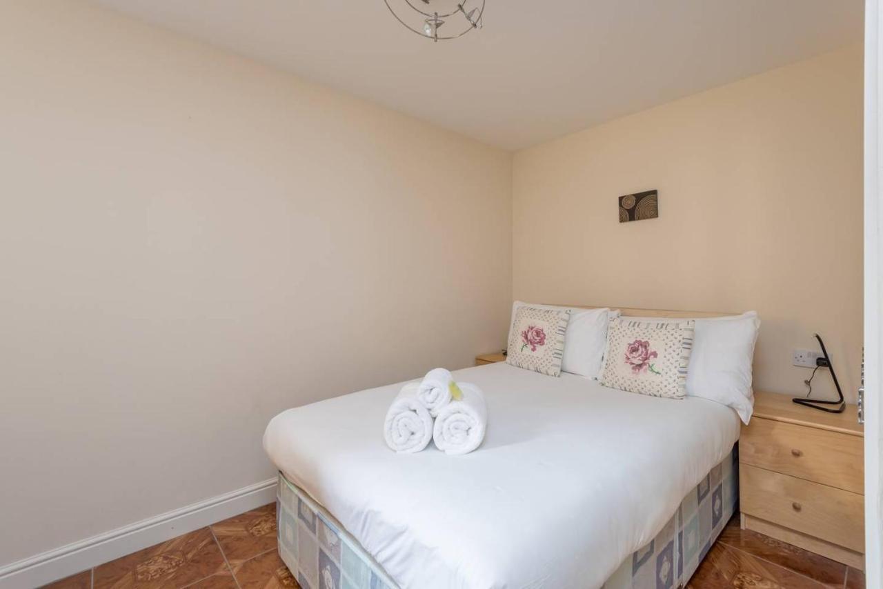 Joivy Old Town Apartment With Parking Close To Royal Mile Edimburgo Esterno foto